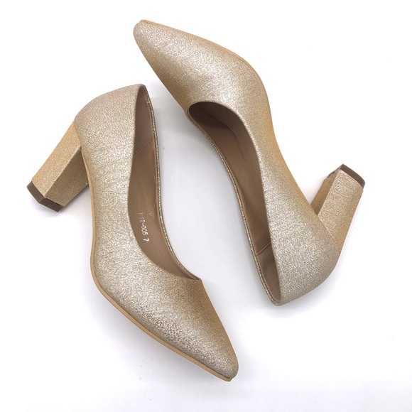 Dress Shoe Champagne ChunkyHeel Closed Poi… - Picture 3 of 5